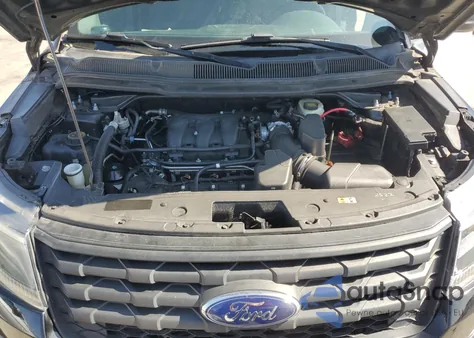 2017 Ford Explorer Police Interceptor z USA, uszkodzony, nr VIN 1FM5K8AR3HGC34773